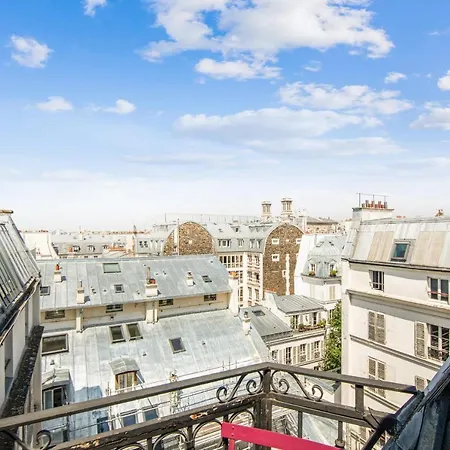 Artists' On The Roofs Of Montmartre - Welkeys * Parigi